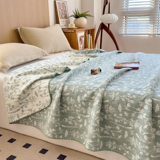 Vintage Light Green Leaf Branch Cotton 3 Layer Gauze Quilt LD22