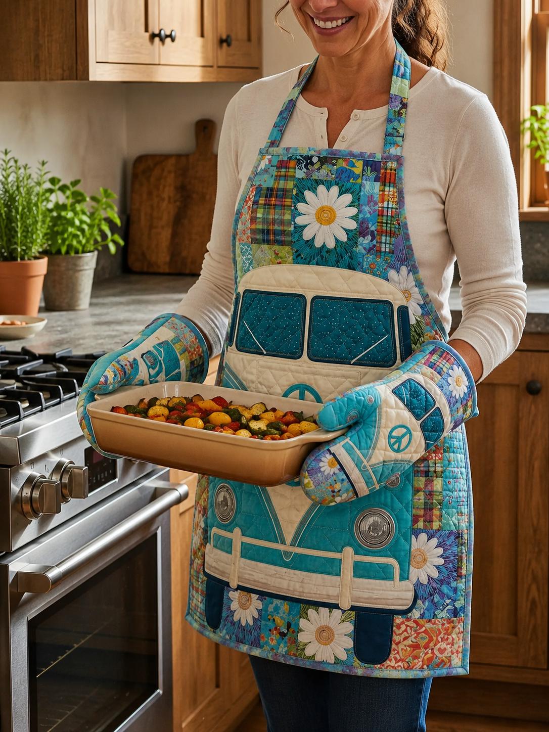 Retro Peace & Love Camper Van Quilt Apron and Gloves  EM01