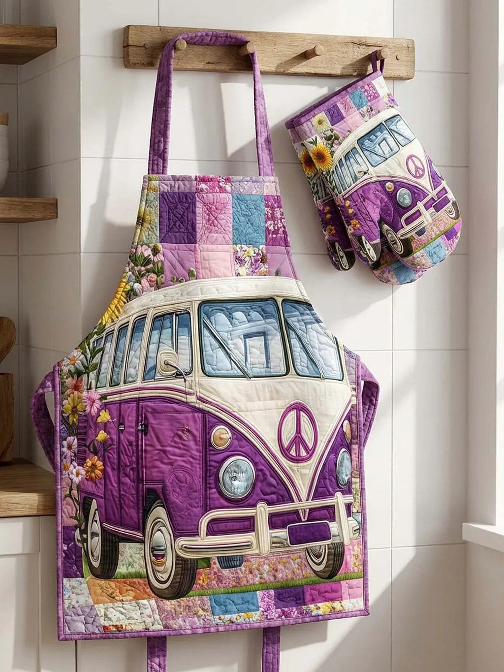 Purple Camper Van Quilt Apron and Gloves  EM02