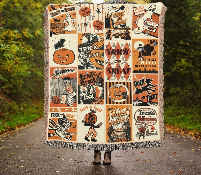 Cute Spooky Trick or Treat Woven Throw Blankets LD04
