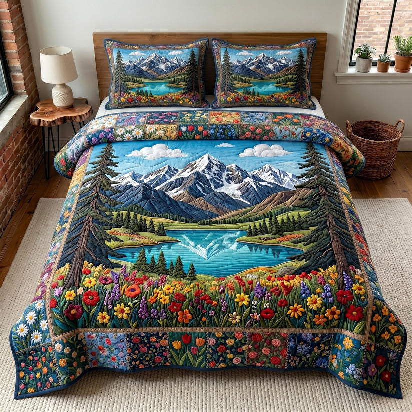 Blossom Meadow Quilted Bedding Set QV67